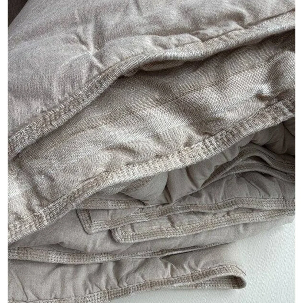 West Elm Hemp Cotton Quilt Queen 92 x 108 Stitch Striped Beige Tan Oatmeal
